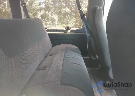 1994 Ford Econoline E350 Super Duty from USA, damaged, VIN 1FBJS31H6RHB38911